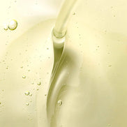 Aceite limpiador Anua Heartleaf textura ligera sobre piel