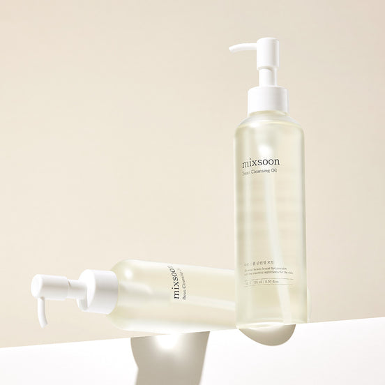 Aceite limpiador Mixsoon Bean Cleansing Oil textura ligera sobre piel