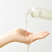 Aceite limpiador Mixsoon Bean Cleansing Oil textura ligera sobre piel